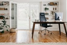 How to Buy the Right Office Table for Your Home Office