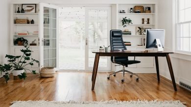 How to Buy the Right Office Table for Your Home Office